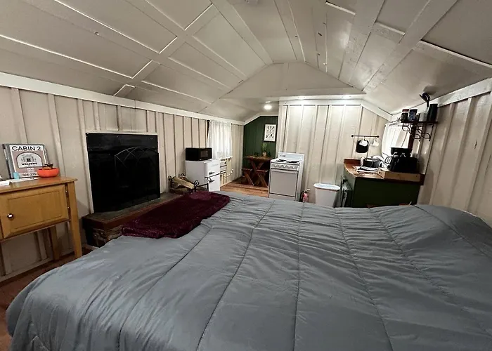 Pet Friendly With Fireplace Near Tonto National Forest, Arizona Holiday home Payson